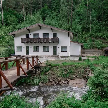 Cottage house Mizhhirya  Zewnętrze zdjęcie