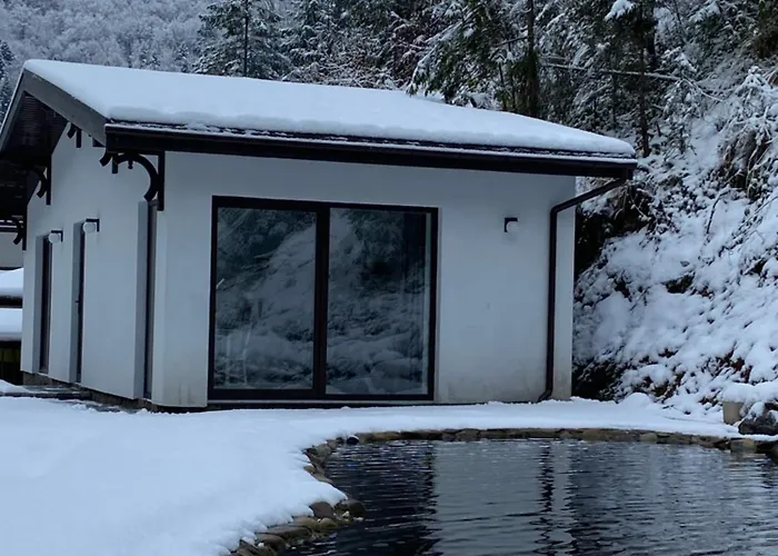 Cottage house