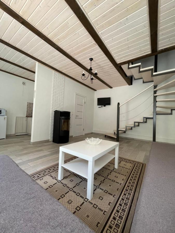 House Apartment *